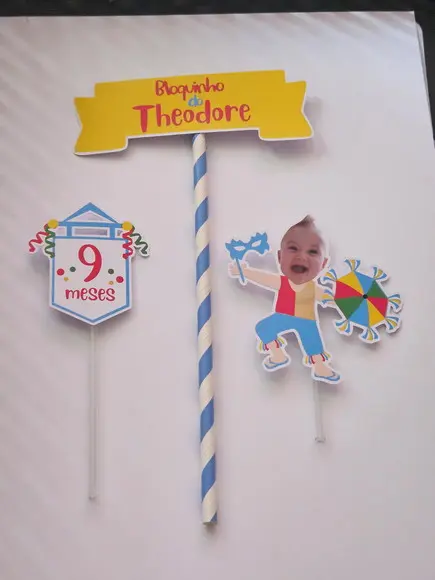 Topo de Bolo Mesversário Carnaval