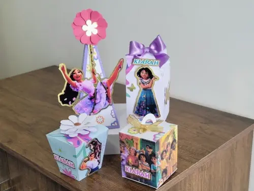 Kit de Personalizados Luxo Encanto Disney