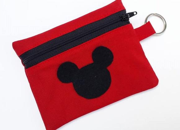Lembrancinha Mickey e Minnie Porta Moedas