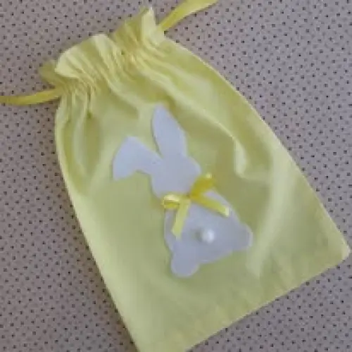 Saquinho de tecido embalagem para chocolate lembrancinha de pásc