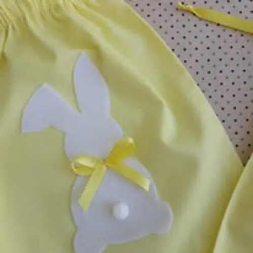 Saquinho de tecido embalagem para chocolate lembrancinha de pásc