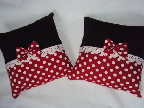 Almofada Mickey e Minnie