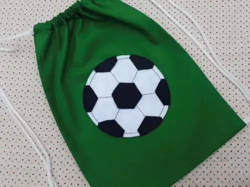 Lembrancinha Mochilinha Futebol 24 x 32 cm