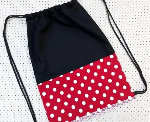 Mochilinha Minnie