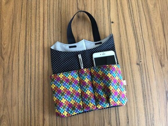Lixeira para Carro com Bolsos Preta com Color