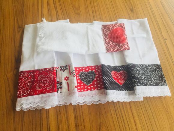 Jogo de Cozinha Pano-de-prato Vermelho e Preto Coração