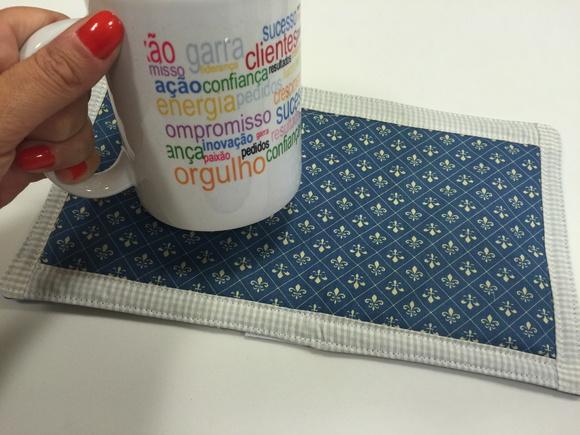 Tapetinho de Caneca/mug-rug