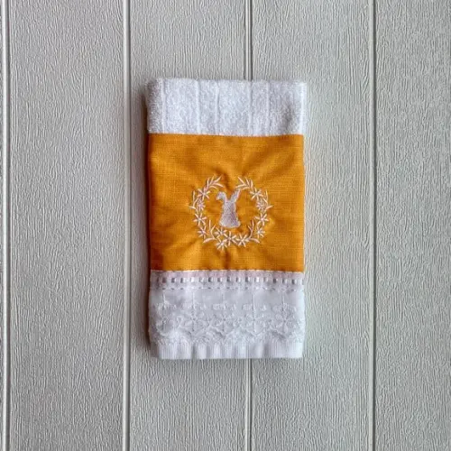Toalha Lavabo Coelho Laranja Páscoa