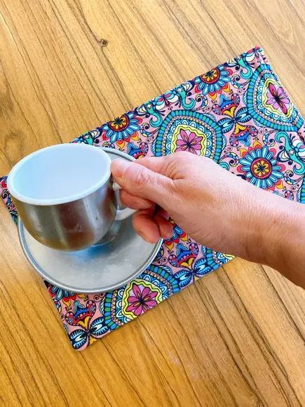 Mug Rug Tapete p/ Canecas Mosaico Color