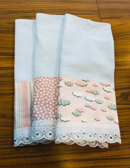 Jogo/trio de Pano-de-prato Nuvens Rosa