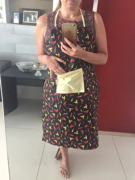 Avental de Cozinha com Bolso Pimentinhas Pretas