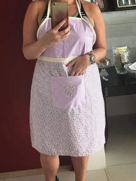 Avental de Cozinha Rosa com Bolso
