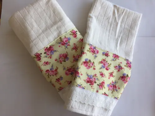 Jogo de Toalha de Banho Creme Floral
