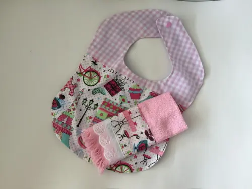 Kit Babador Paris Rosa + Pano de Boca