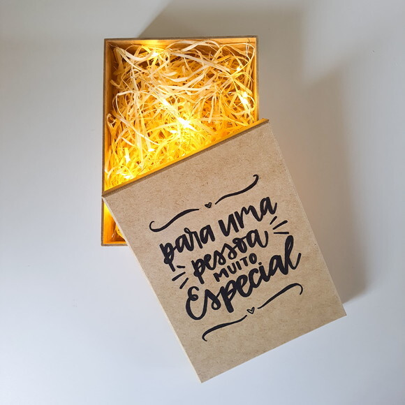Caixa mdf para Presente Personalizada com Lettering a Mão