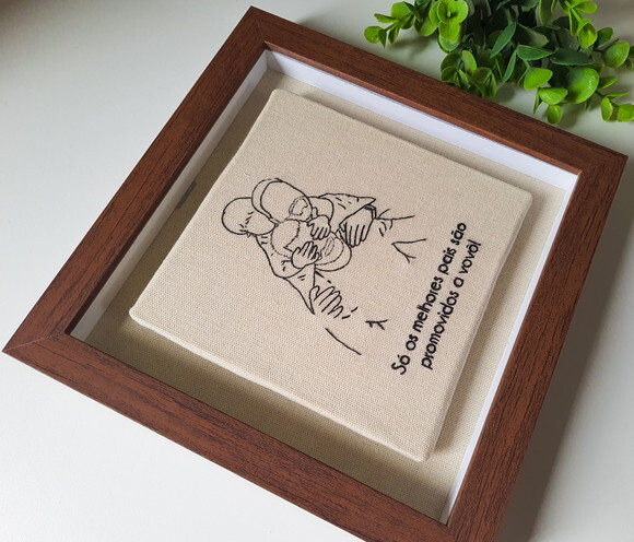 Quadro Bordado à Mão para o Melhor Vovô Peça Única