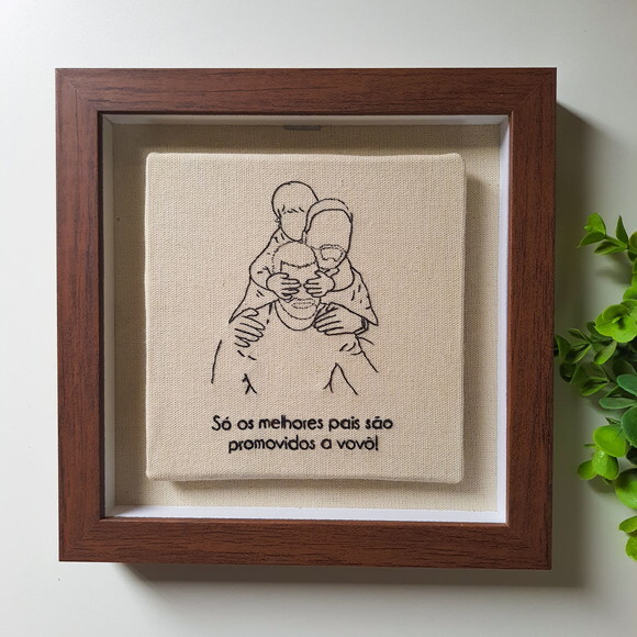 Quadro Bordado à Mão para o Melhor Vovô Peça Única