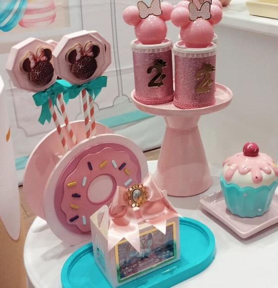 Aluguel de Decoração Confeitaria da Minnie com Balões