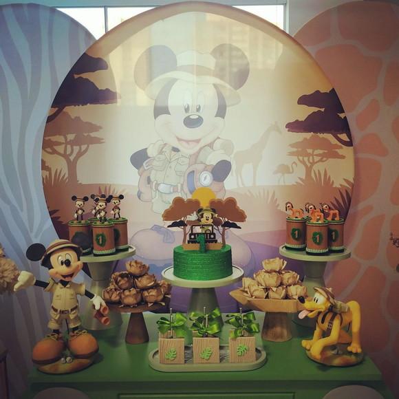 Aluguel de Decoração Mickey Safári