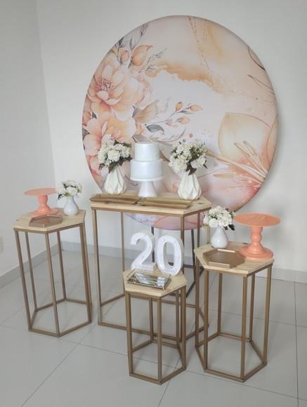 Aluguel Decoração 20 Anos Laranja