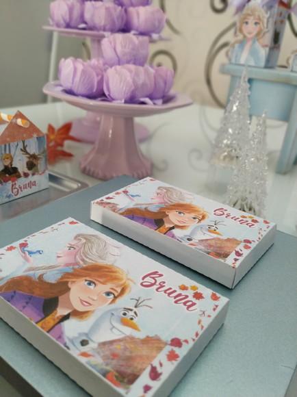Caixa para Kitkat Frozen 20 Unidades