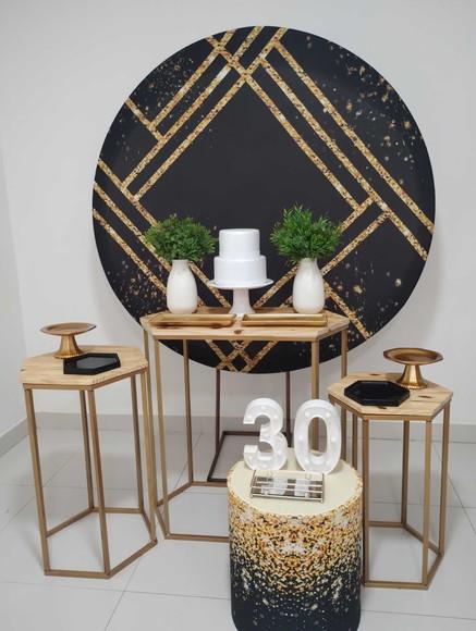 Decoração Adulto 30 Anos Preto e Dourado