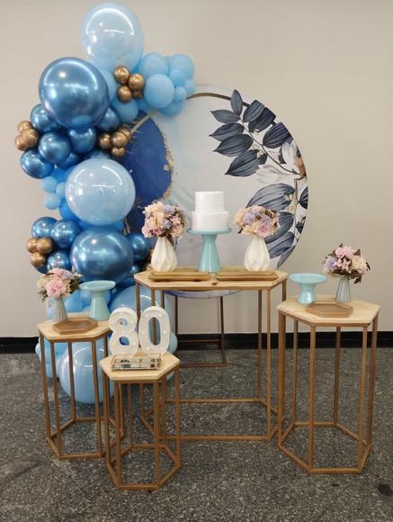 Decoração Adulto Azul com Decoração de Balões
