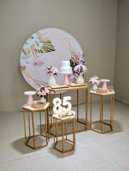 Decoração de Festa Adulto Rosa 80 Anos