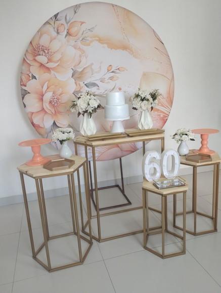 Decoração Laranja Floral 60 Anos