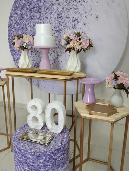 Decoração Lilás 80 Anos