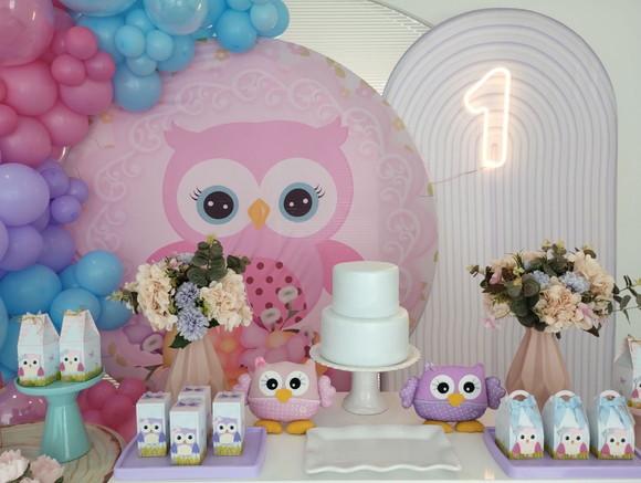 Festa Coruja com Decoração de Balões