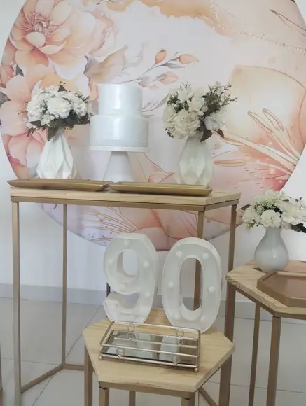 Aluguel de Decoração Festa 90 Anos
