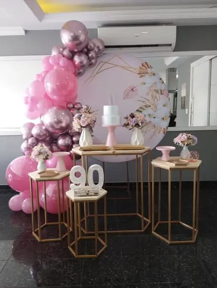 Aluguel de Decoração Rosê Gold Festa 90 Anos