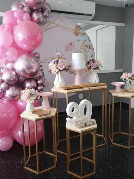 Aluguel de Decoração Rosê Gold Festa 90 Anos