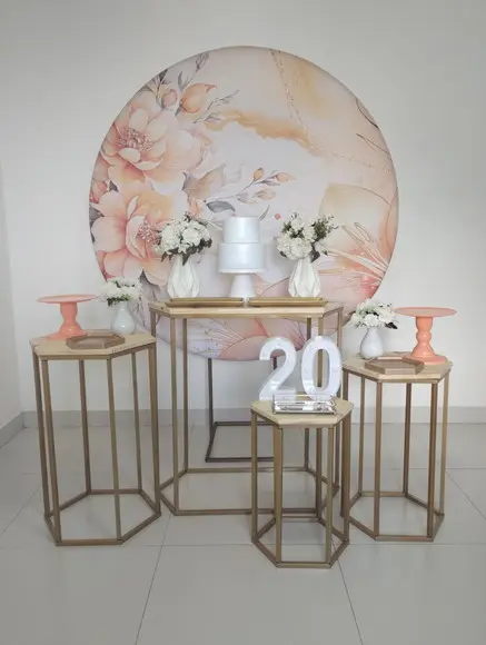 Aluguel Decoração 20 Anos Laranja