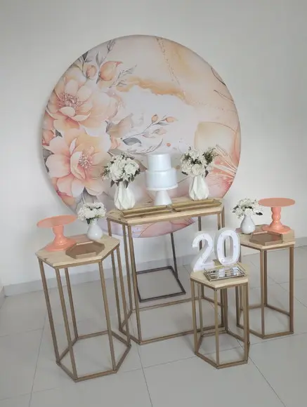 Aluguel Decoração 20 Anos Laranja