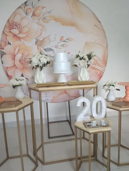 Aluguel Decoração 20 Anos Laranja