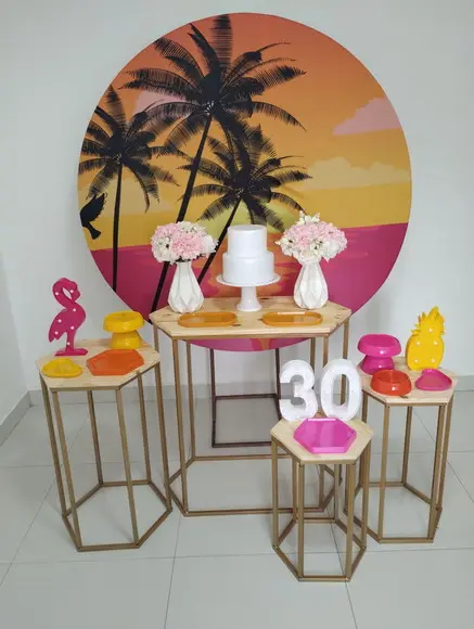 Decoração Adulta Festa Tropical 30 Anos