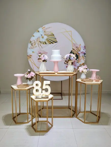 Decoração de Festa Adulto Rosa 80 Anos