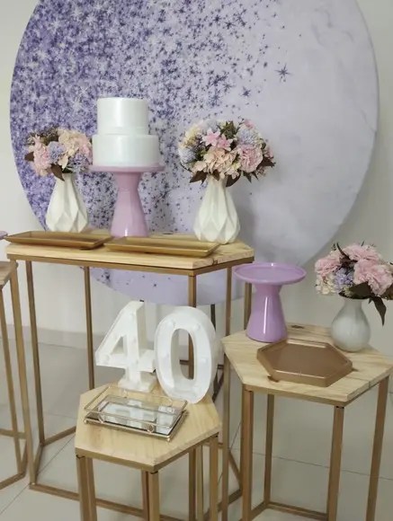 Decoração Lilás 40 Anos