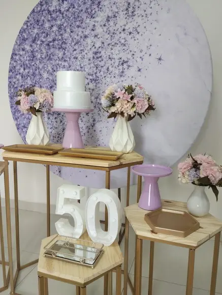 Decoração Lilás 50 Anos
