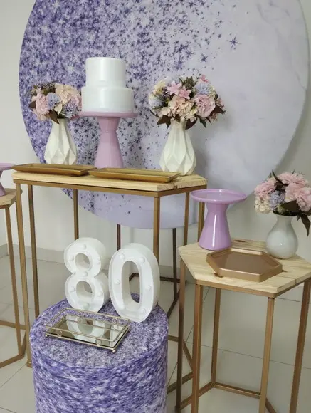 Decoração Lilás 80 Anos