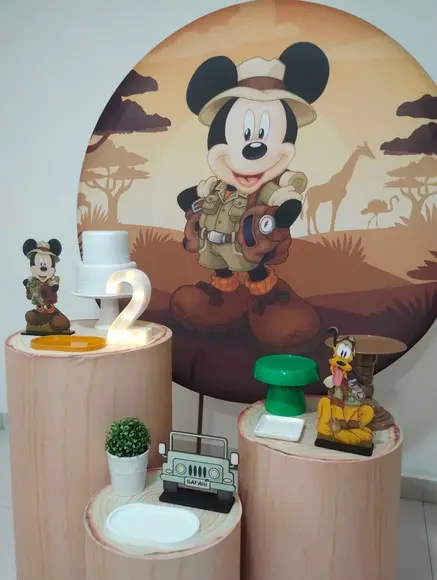 Decoração Mickey Safari