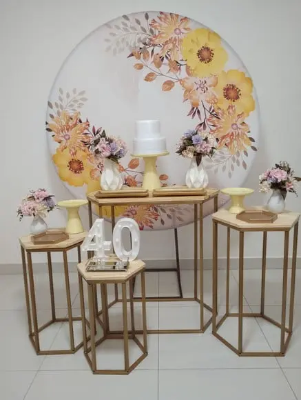 Festa Adulto 40 Anos Decoração Floral Amarelo