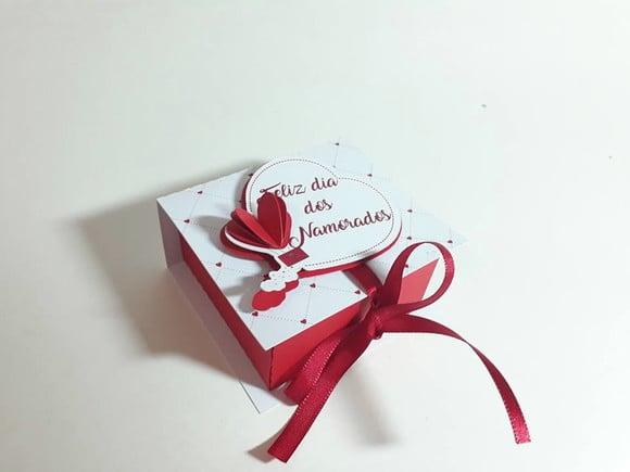 Arquivo Silhouette Caixa Mini Livro 7cm Dia Namorados