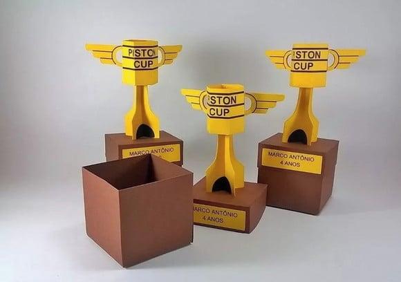 Arquivo Silhouette Taça Copa Pistão Carros