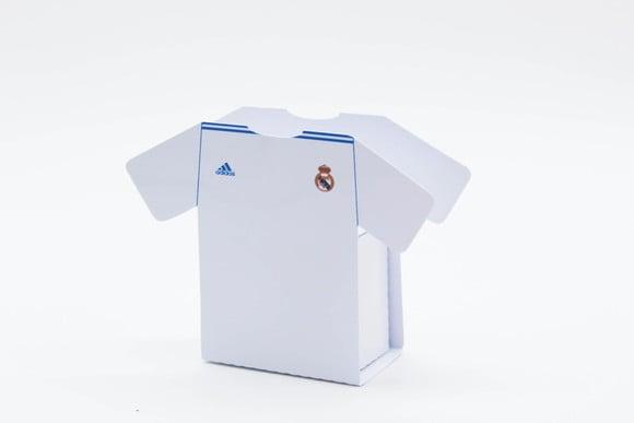 Arquivo Silhouette Caixinha Camisa Futebol