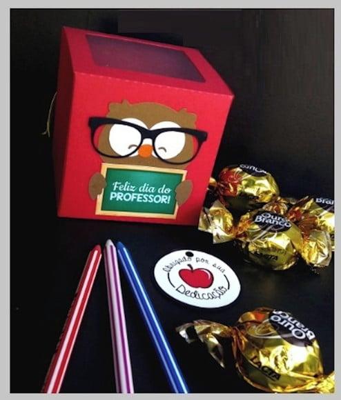 Arquivo Silhouette Caixa para 1 Cupcake Professores