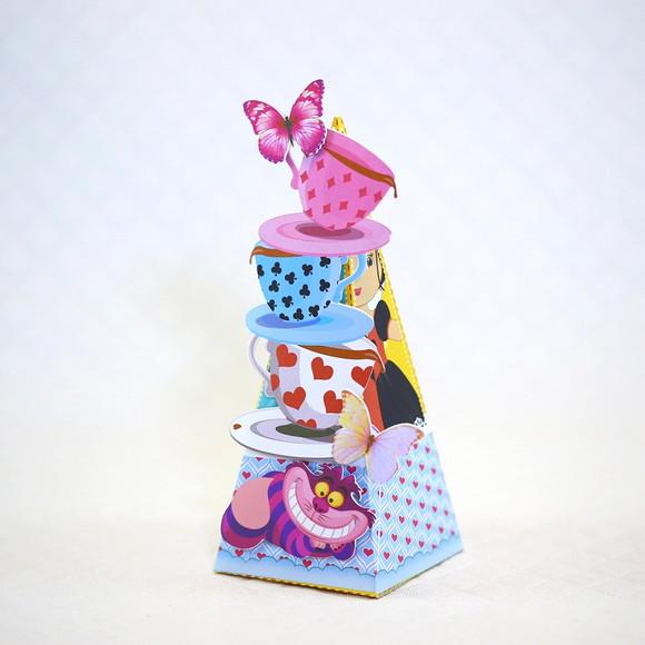 Arquivo de Corte Caixa Piramide Alice Cute