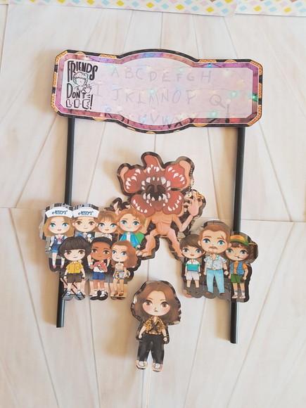 Arquivo de Corte Topo de Bolo Stranger Things